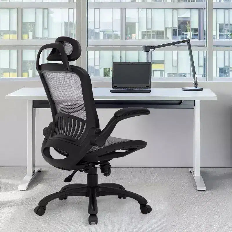 Chaise de bureau ergonomique en maille avec dossier haut, accoudoirs et hauteur réglables