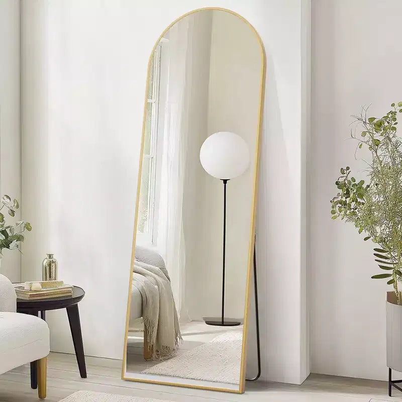 Miroir de plain-pied avec support en métal et trous de suspension