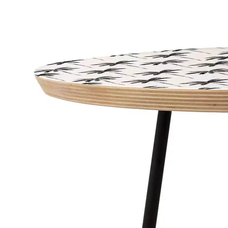 Table d'appoint ronde avec imprimé palmier aquarelle, pieds en acier noir